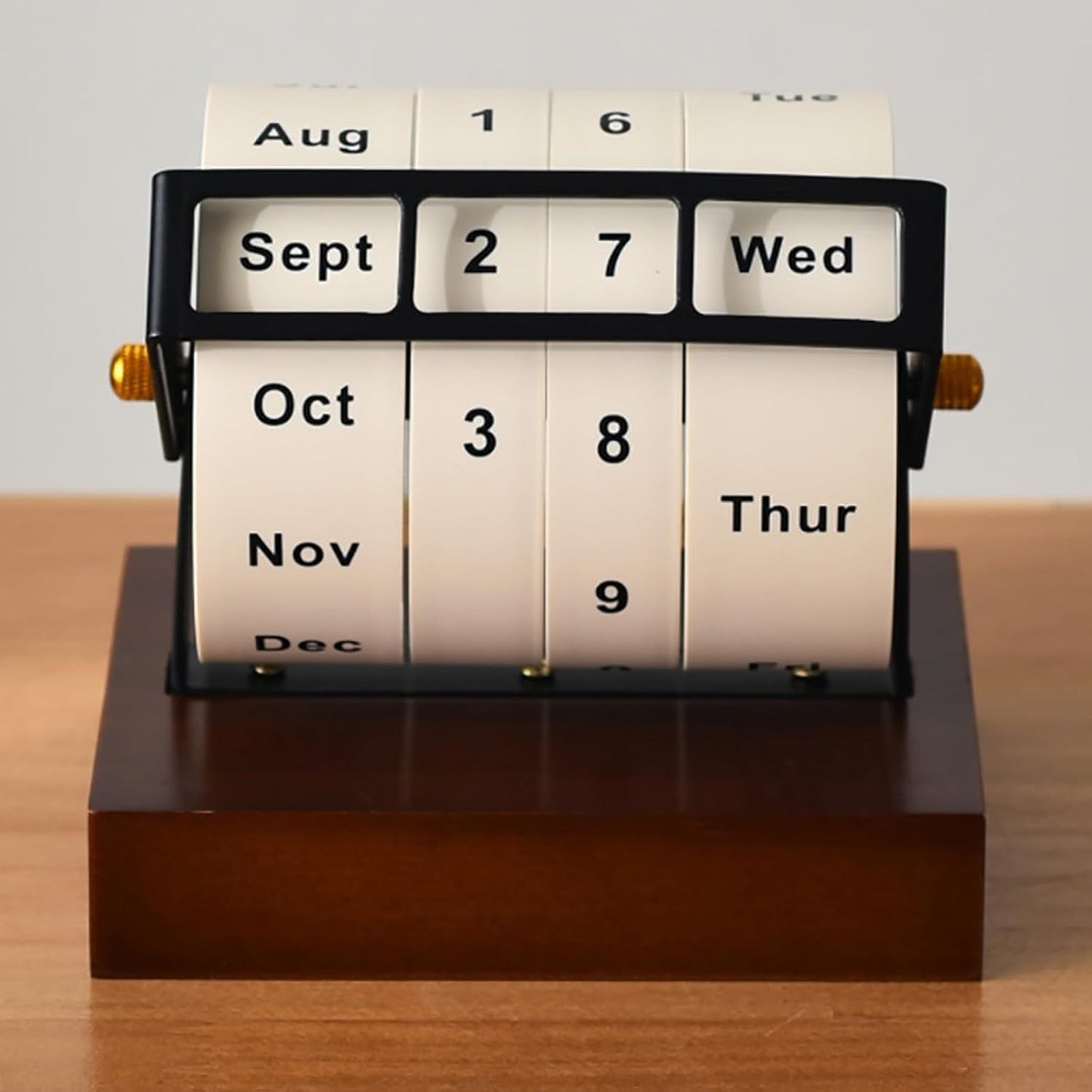 Perpetual Calendar Desk Ornament